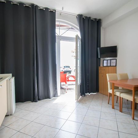 Apartments Manuela - Baška Voda Екстериор снимка
