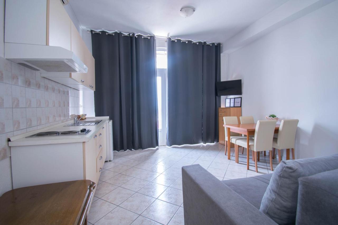 Apartments Manuela - Baška Voda Екстериор снимка