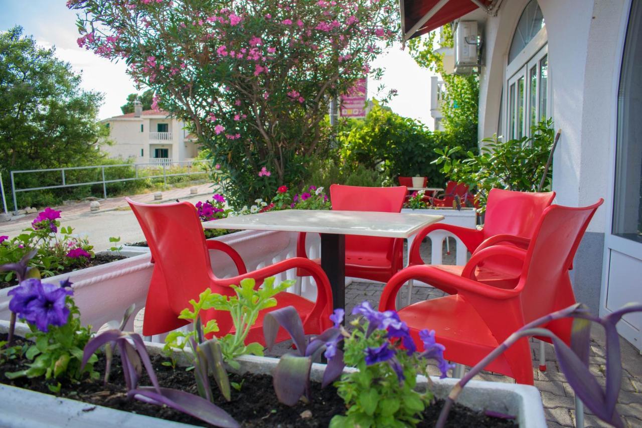 Apartments Manuela - Baška Voda Екстериор снимка
